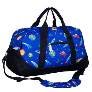 Wildkin Kids Overnighter Duffel Bag for Boys and Girls, Carry-On Size and Perfect for After-School Practice or Weekend Overnight Travel, Measures 18x9x9 Inches, BPA-free, Olive Kids(Out of this World)